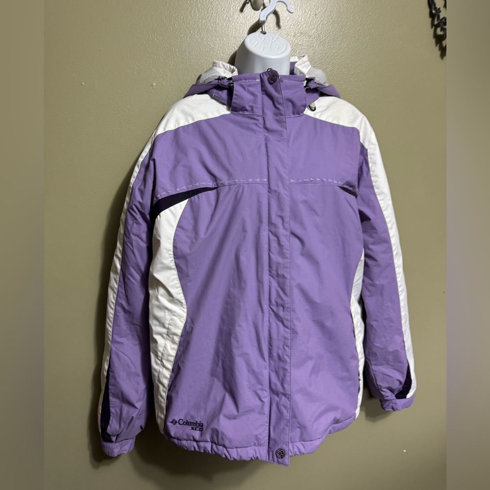 Columbia Women’s Winter Coat, Size XL, Purple and White‎